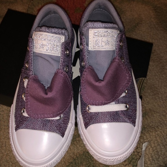 NWT Converse - Picture 2 of 4